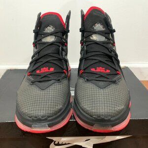 Lebron 19 Bred